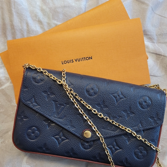 Felicie Pochette - Picture 3 of 9